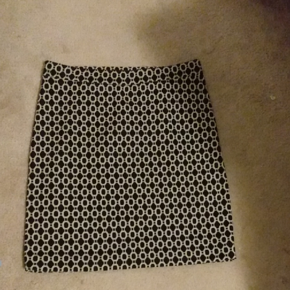 Black and White Mini Pencil Skirt for Work